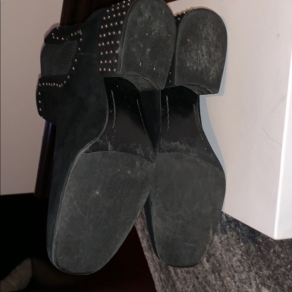 Shoes - Picture 5 of 7